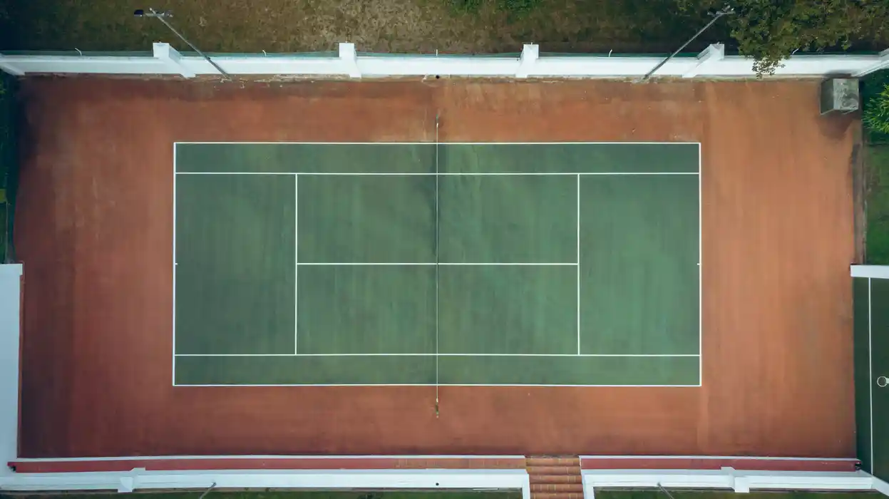 how-much-does-it-cost-to-build-a-tennis-court-in-2025